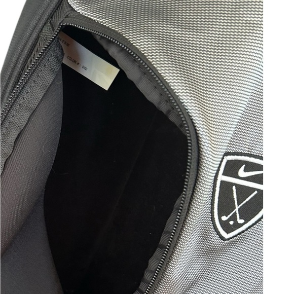 Nike Gray and Black Men's Golf Shoe Bag - Picture 5 of 6